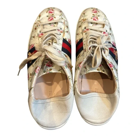 Gucci Floral Canvas Sneakers - Picture 2 of 4